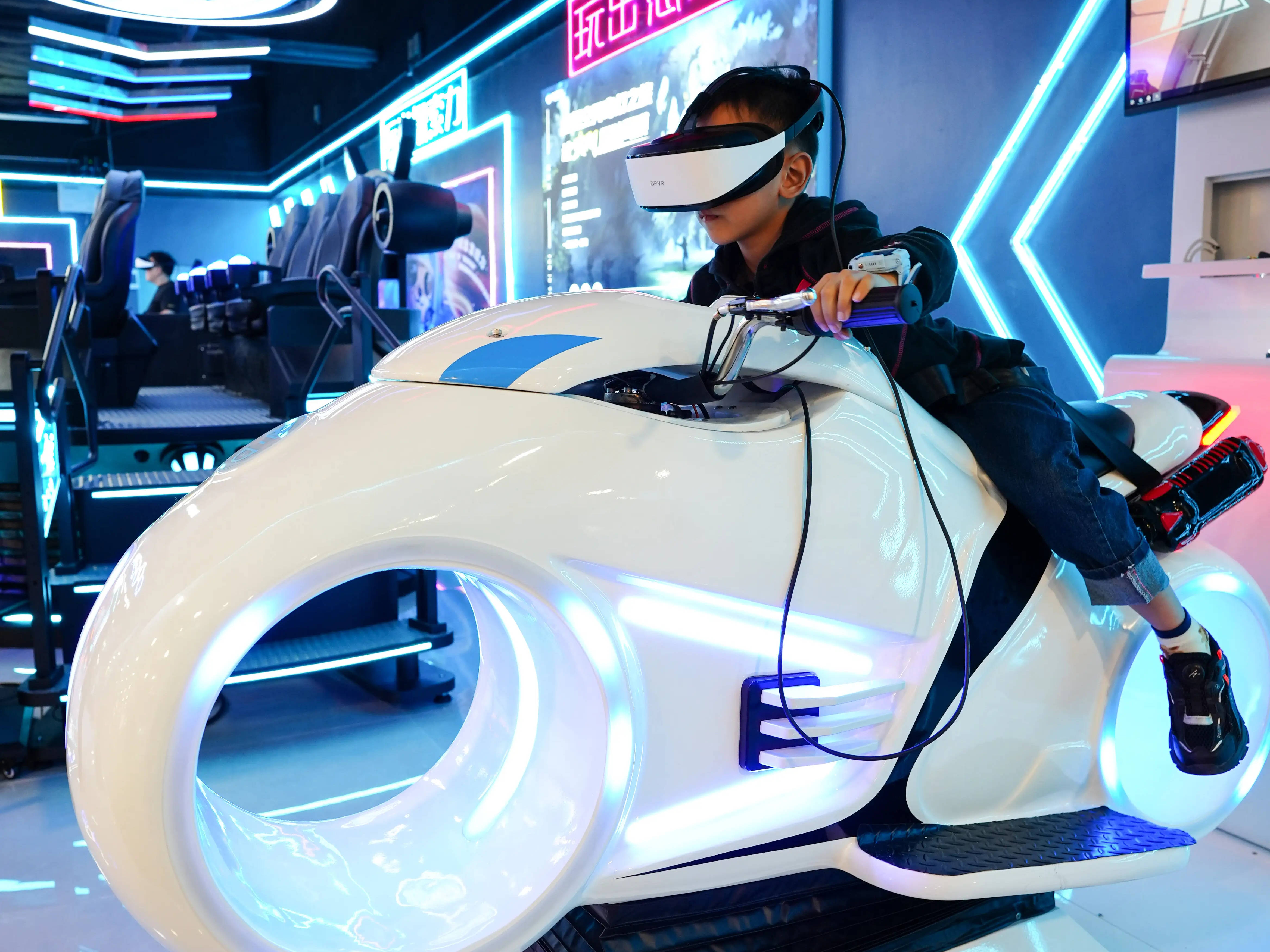 kaiyun体育综合-未来联盟：虚拟实境（VR）和AR技术带来沉浸式观赛革命的简单介绍