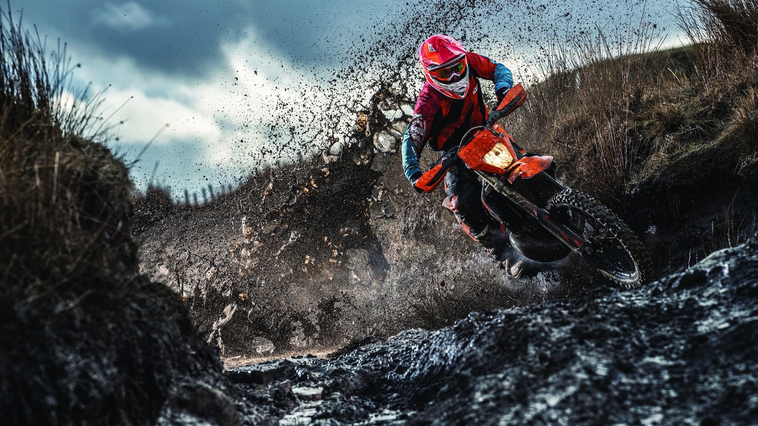 _冰壶队伍全国巡回：传递冬奥精神_，冬奥会冰壶项目介绍视频