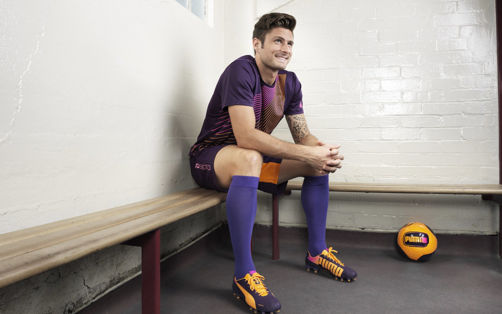 开云体育链接-赛场花絮：幕后不为人知的趣味瞬间，比赛花絮怎么写